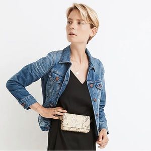 Madewell The Jean Jacket in Pinter Wash Size M